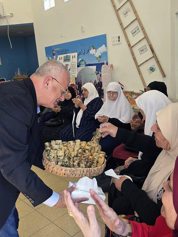 ملتقى الأجيال في مدرسة أجيال الابتدائية في جلجولية